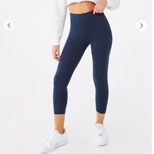 Forever 21 Dark Navy Blue Slightly Cropped Leggings Size Small